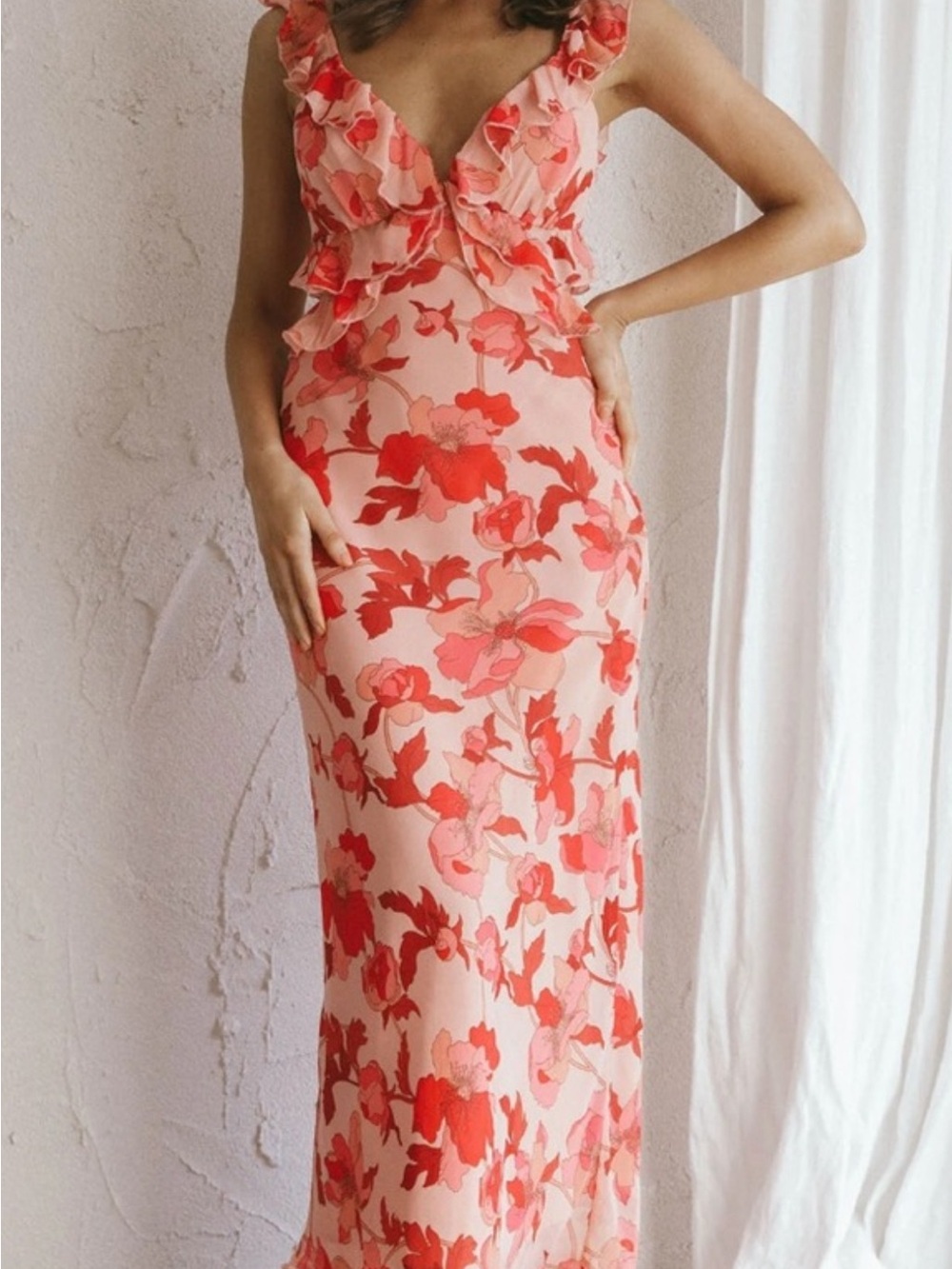 Selfie Leslie Pink Maxi Dress with Red Floral Print